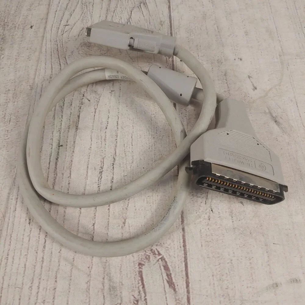 Genuine HP C5665A SCSI 50-Pin (M) to 68-Pin (F) 1m 3ft Cable PCMCI Made USA MQ